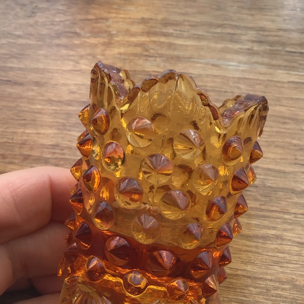 VINTAGE FENTON HOBNAIL AMBER GLASS TOOTHPICK HOLDER GLOWY - Picture 6 of 14